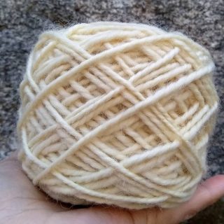 🧶Te gusta tejer a palillo, crochet, telar maría o telar mapuche??? Tenemos una super noticia!!! lana de oveja corriedale 2 hebras hilado industrial, disponible en color crudo a sólo $2.500 los 100 grs.✔️ Envíos a todo Chile🇨🇱🚚. Compra online en nuestro sitio web www.artecoy.cl 🧡💜💛 . . . #tejidos #tejer #lana #lanacorriedale #wool #woolcraft #tejeresmisuperpoder #terapia #comprapyme #compraonline #chile #instavalpo #instachile #instagood #love #loveit #lanalovers #lanalover #woollover #woollovers #girlboss #natural #har